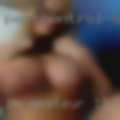 I'm amateur 18 slim size 8 nice boobs 5'5