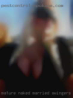 Mature naked married swingers retreat woma.